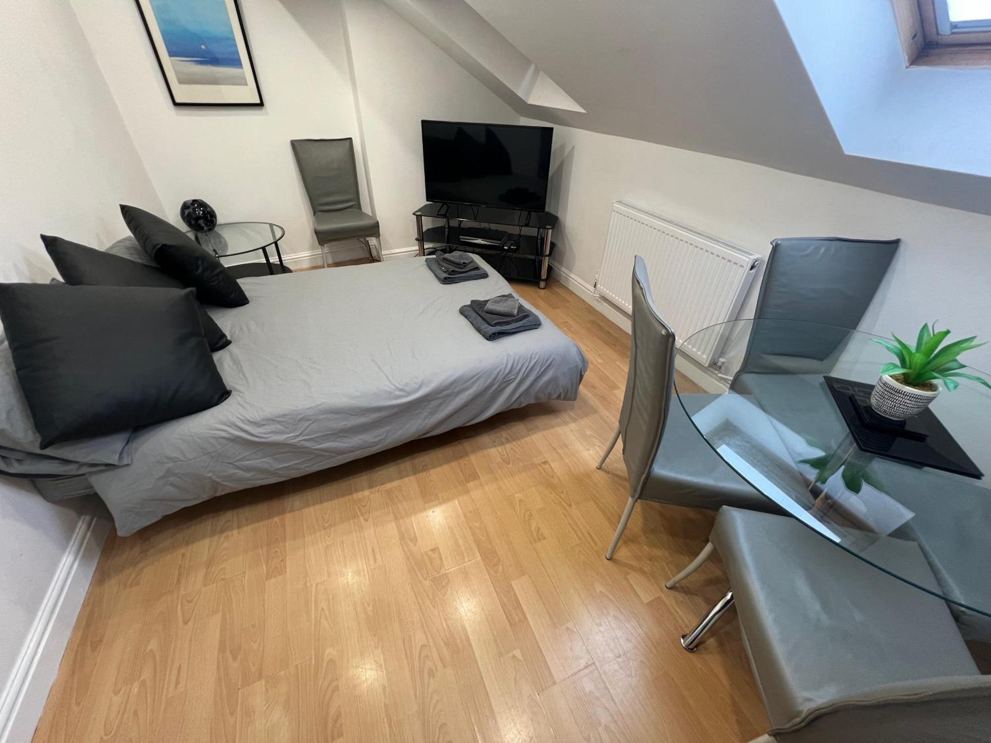 Cosy Penthouse Suite Happily Sleeps Up To Five Halifax Zewnętrze zdjęcie